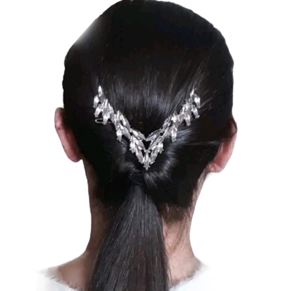 Rhinestone V Shape Hair Clip- Silver and gold toned - Zinc and Alloy - Picture 2 of 9
